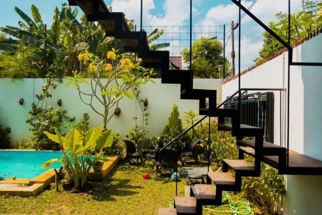 Villa Amalura I Yogyakarta Bagian luar foto